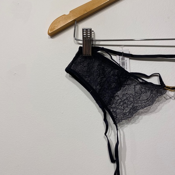 **$5 SALE** Adore Me Danielle Bikini Black Lace Crotchless Panties - Picture 2 of 4